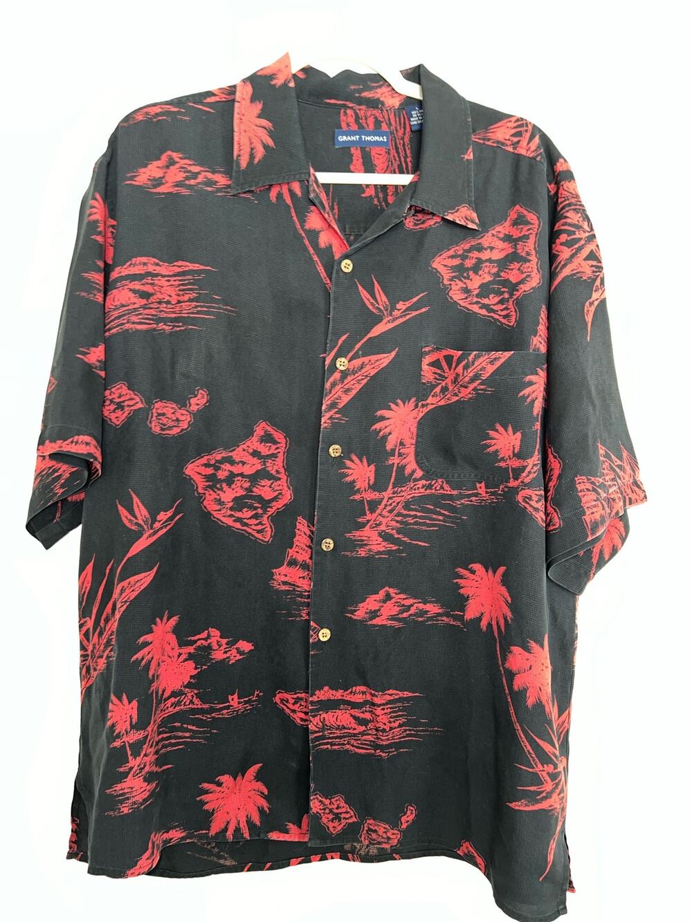 Grant Thomas 100% Silk button down short sleeve shirt - size L